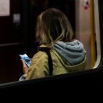 SZKLO-PRYWATYZUJACE-HOFI-ANTI-SPY-GLASS-PRO-IPHONE-14-PRO-MAX-PRIVACY-3